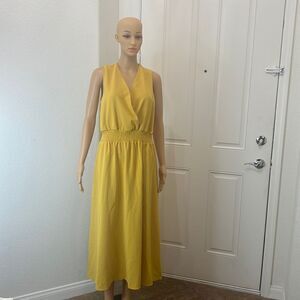 Orange Bear Style Dress Size XL V Neck Sleeveless Gold Mustard Yellow Tie Back